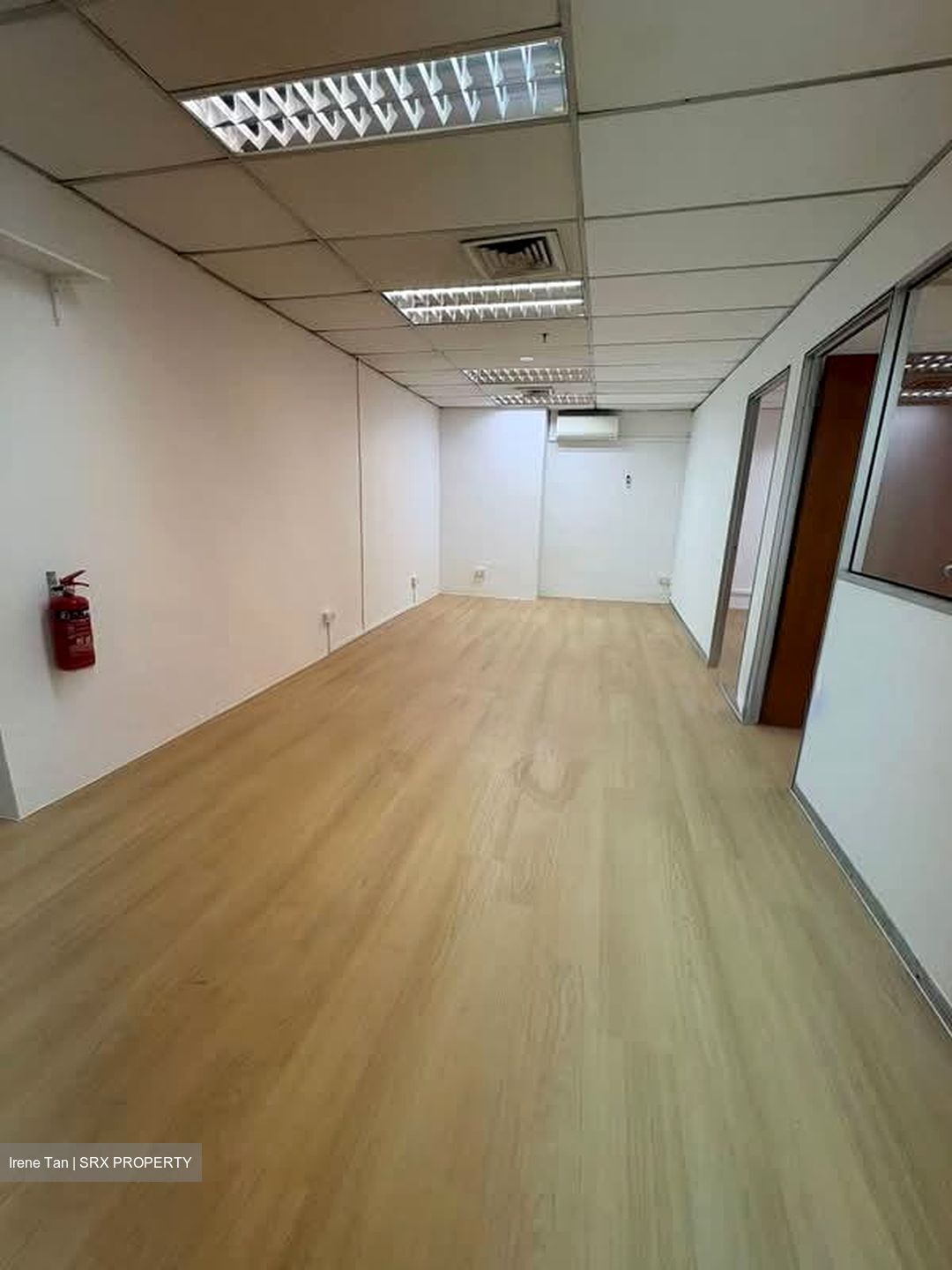 International Plaza (D2), Office #600482711